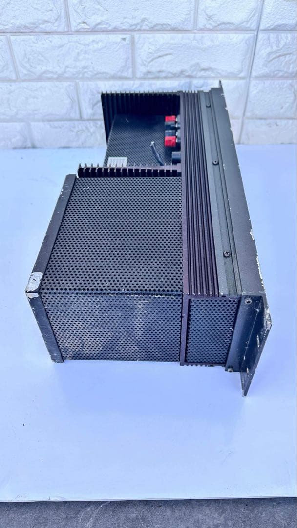 Crown D-150A Series II パワーアンプ　Amcron