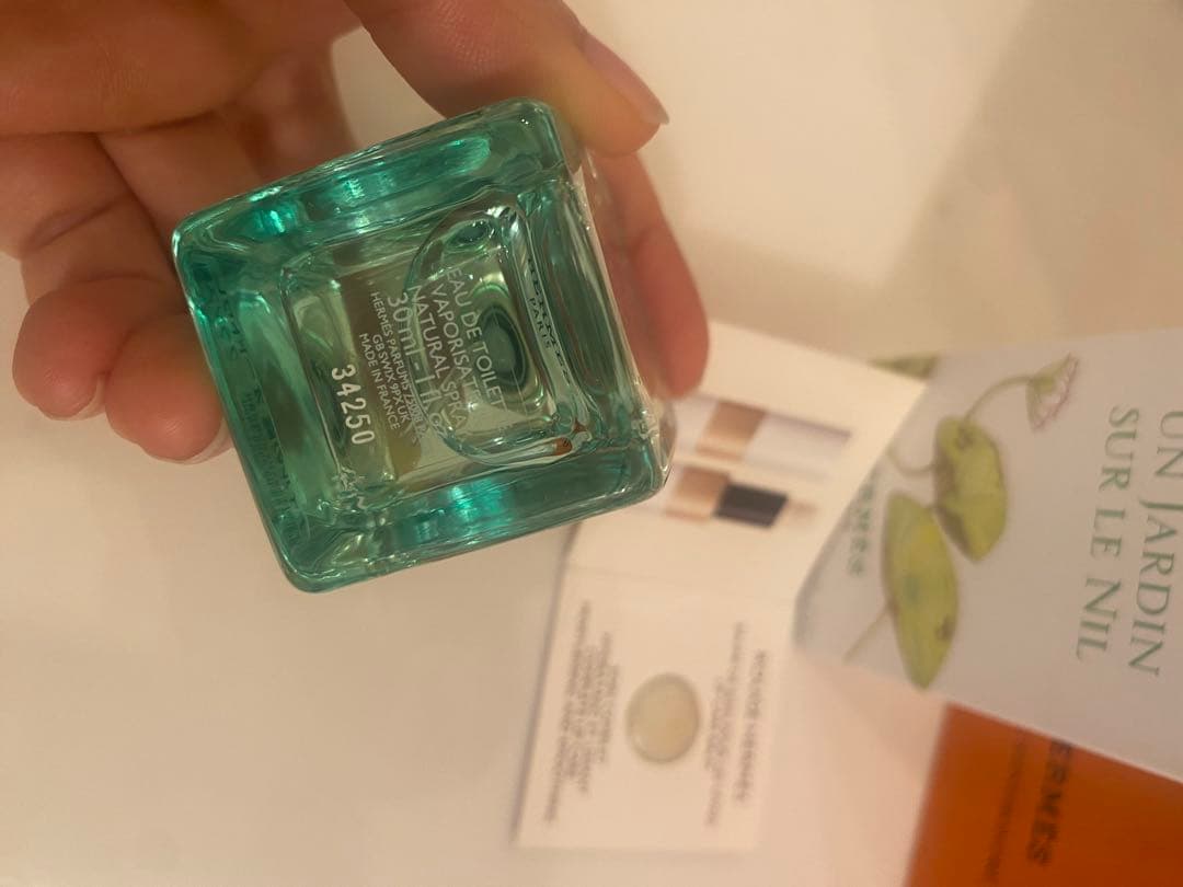 香水(ユニセックス) HERMES UN JARDIN SUR LE NIL 30ml
