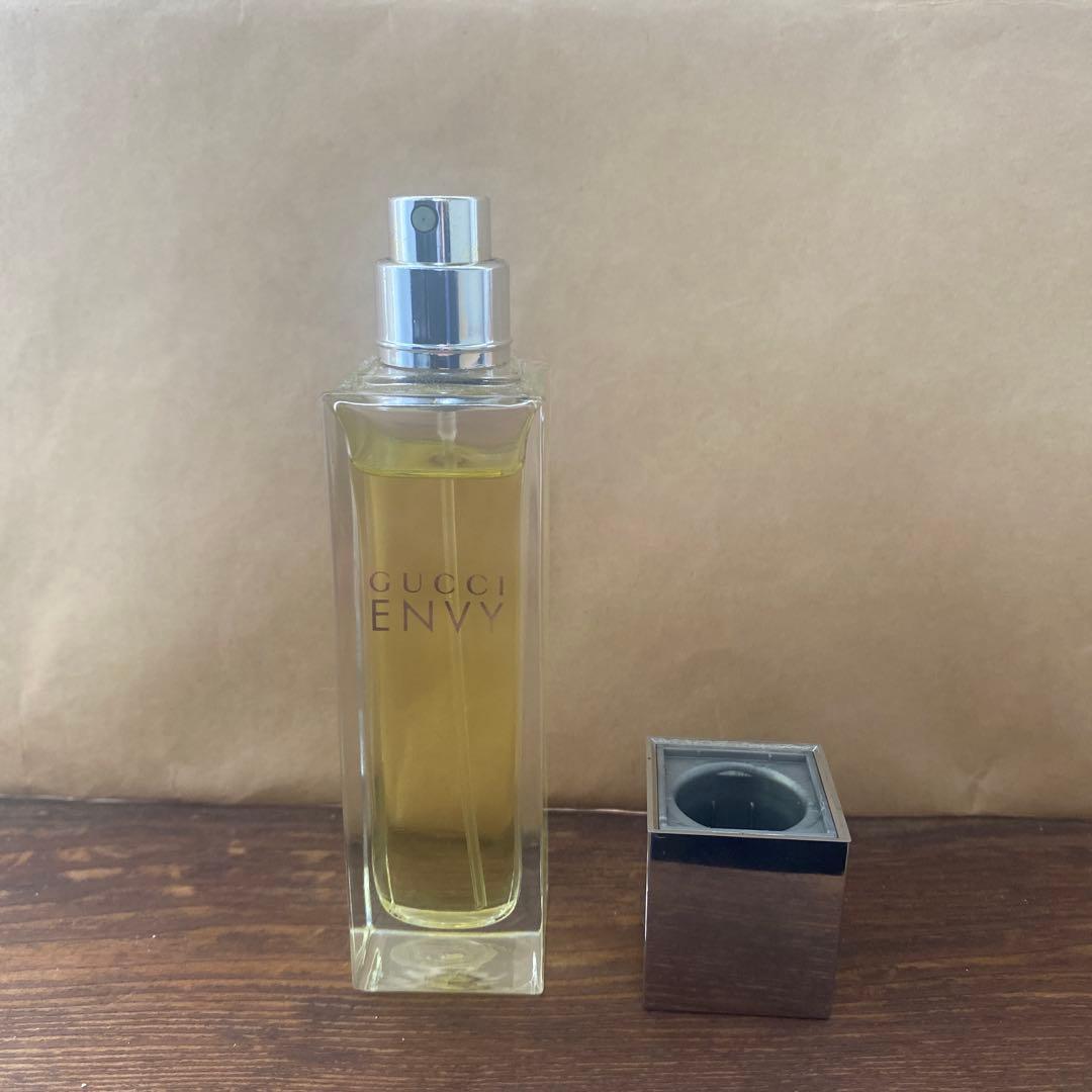 残量多　廃盤　レア　GUCCI ENVY エンヴィ30ml