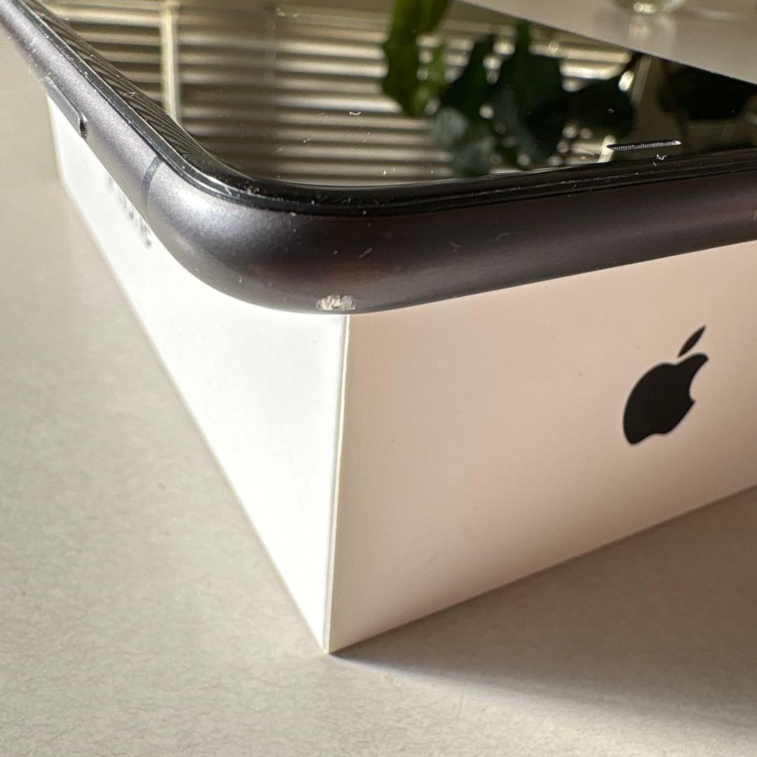 iPhone11 64GB ブラック　本体　箱