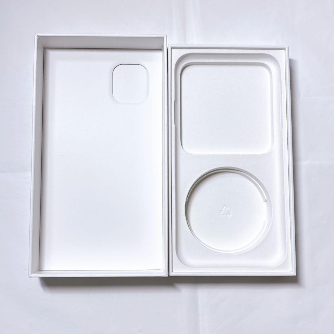 iPhone 11 256 GB SIMフリー 本体 ジャンク品 ホワイト 箱付