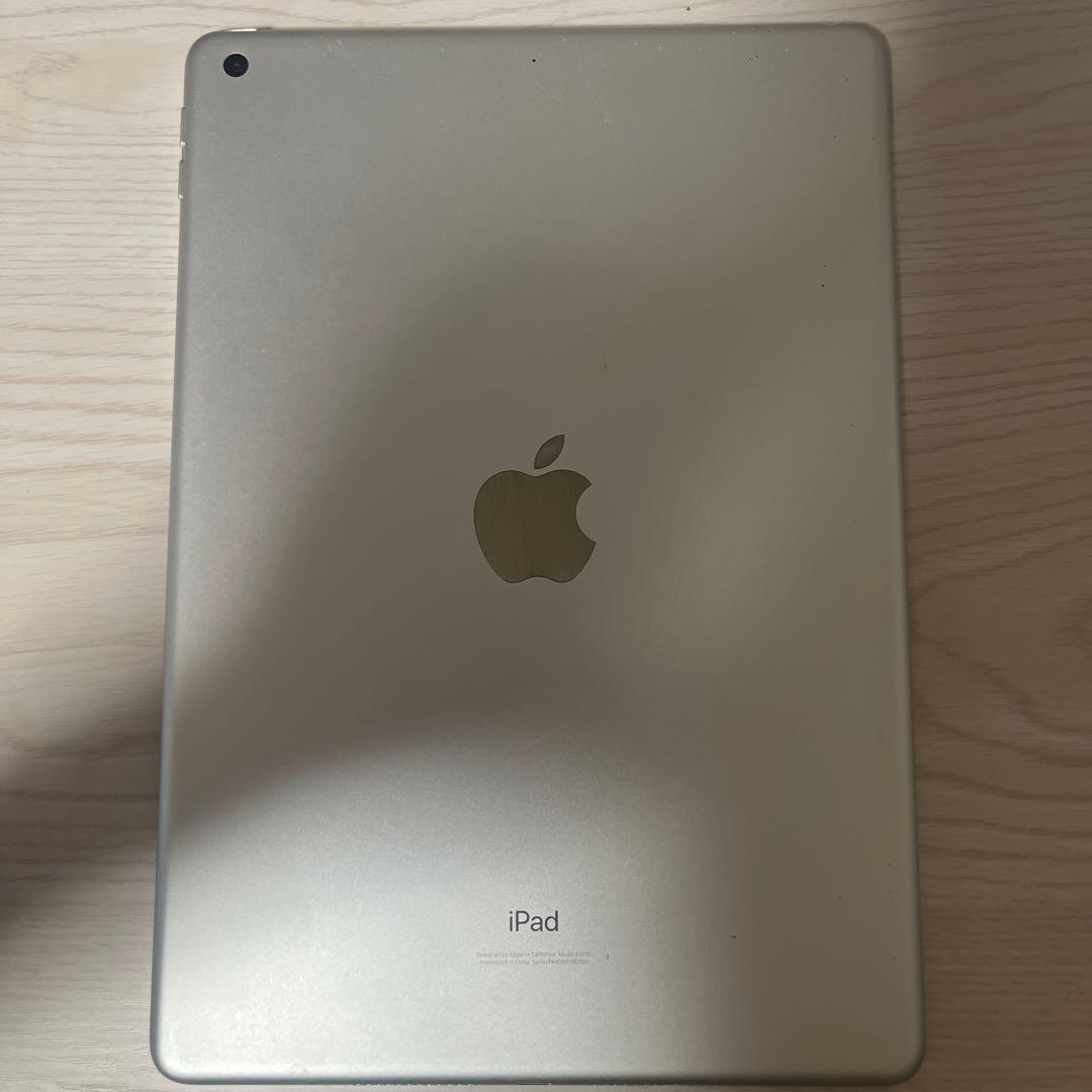 Apple iPad シルバー 本体 スマートカバー•ペンシル付き