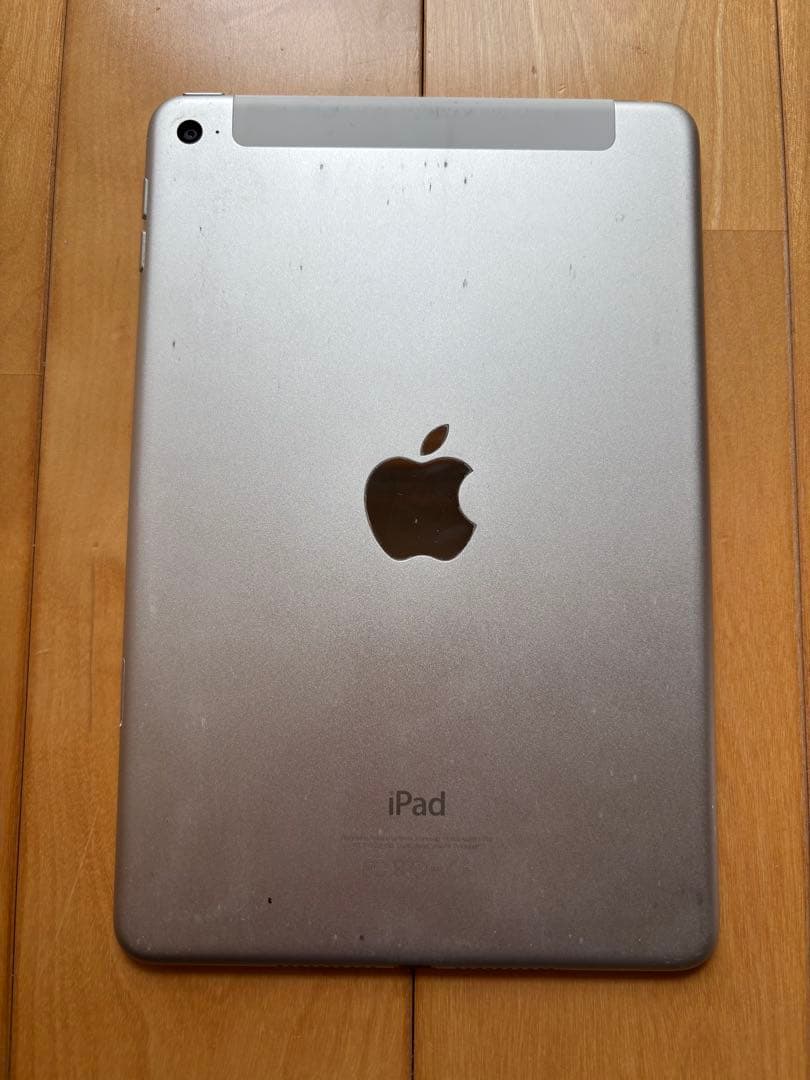 Rinaさん専用　iPad mini 4 128GB Cellularシルバー