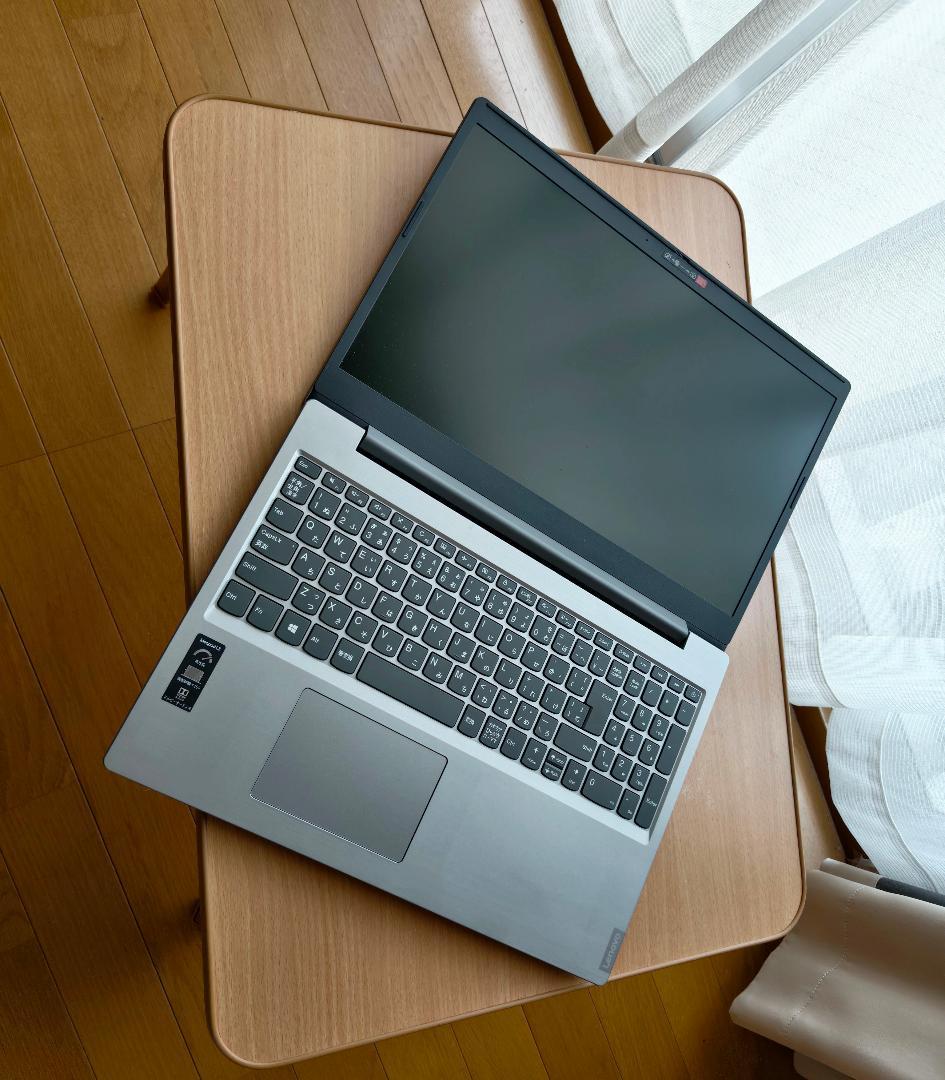 Lenovo Ideapadノートパソコン グレー
