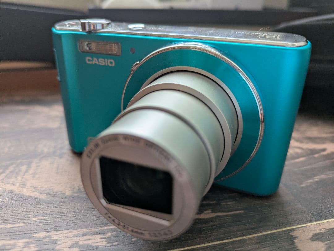 Casio カシオ EXILIM EX-ZS210 ブルー デジタルカメラ