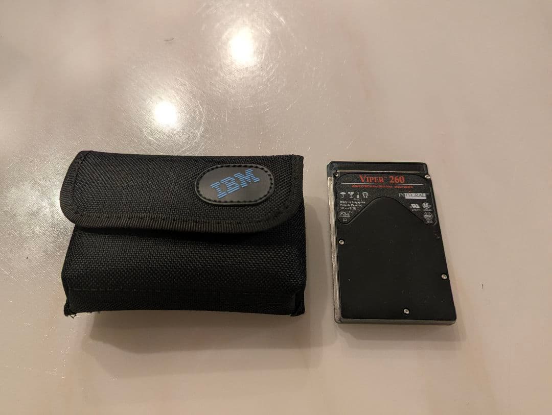 IBM Palm Top PC110 HDDモデル（2431-YDW）