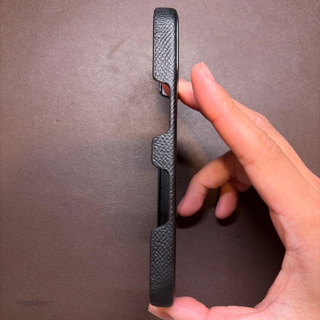 BONAVENTURA iPhone17用ケース ブラック