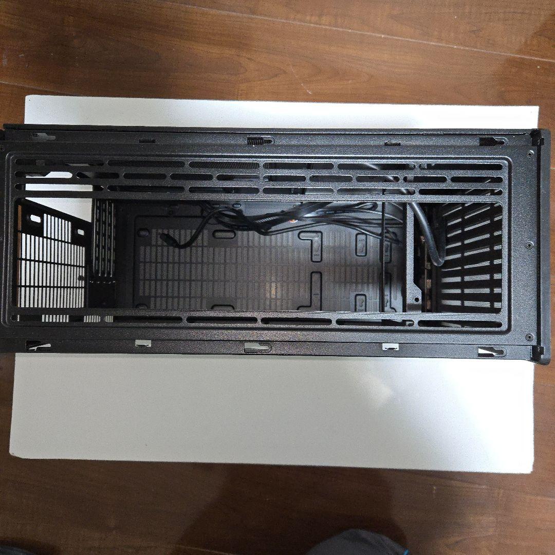 PCケース LIAN LI A3-mATX-WD