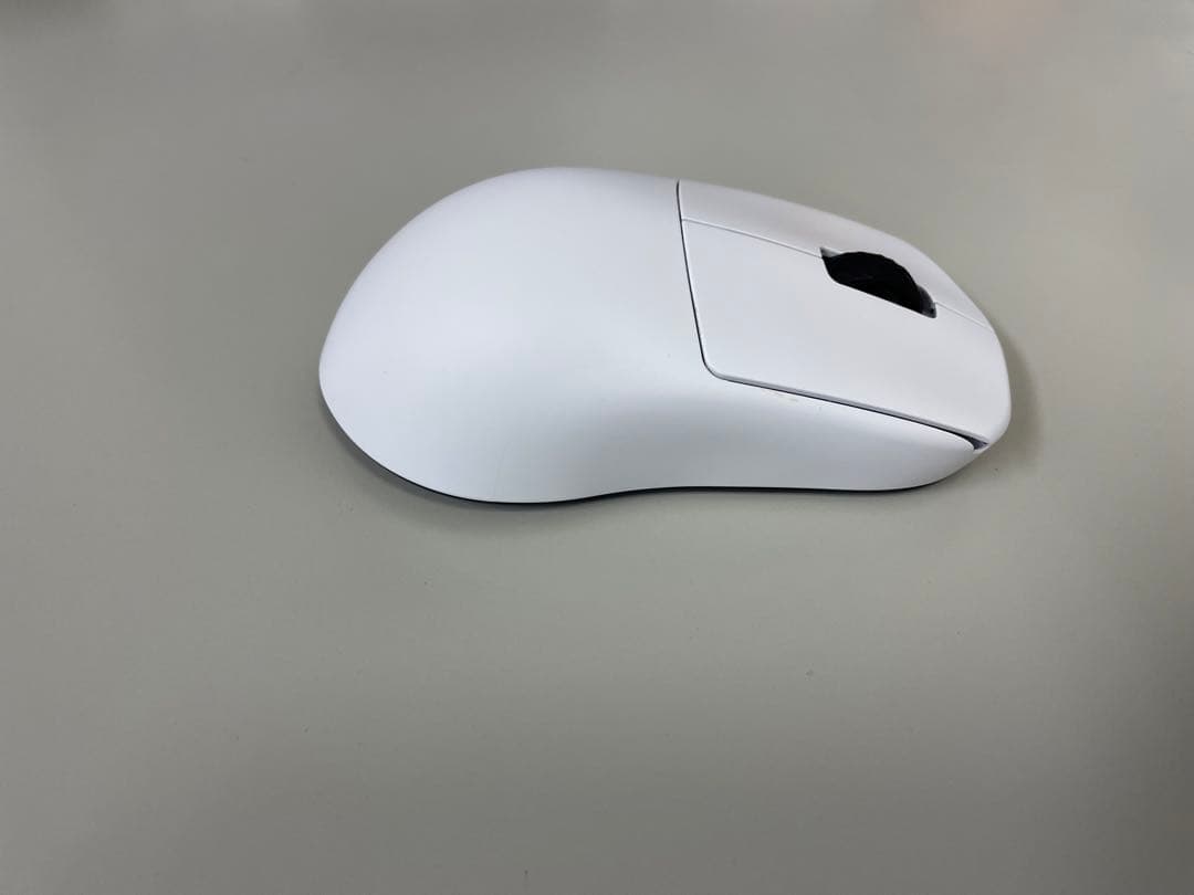 Scyrox V8 ゲーミングマウス