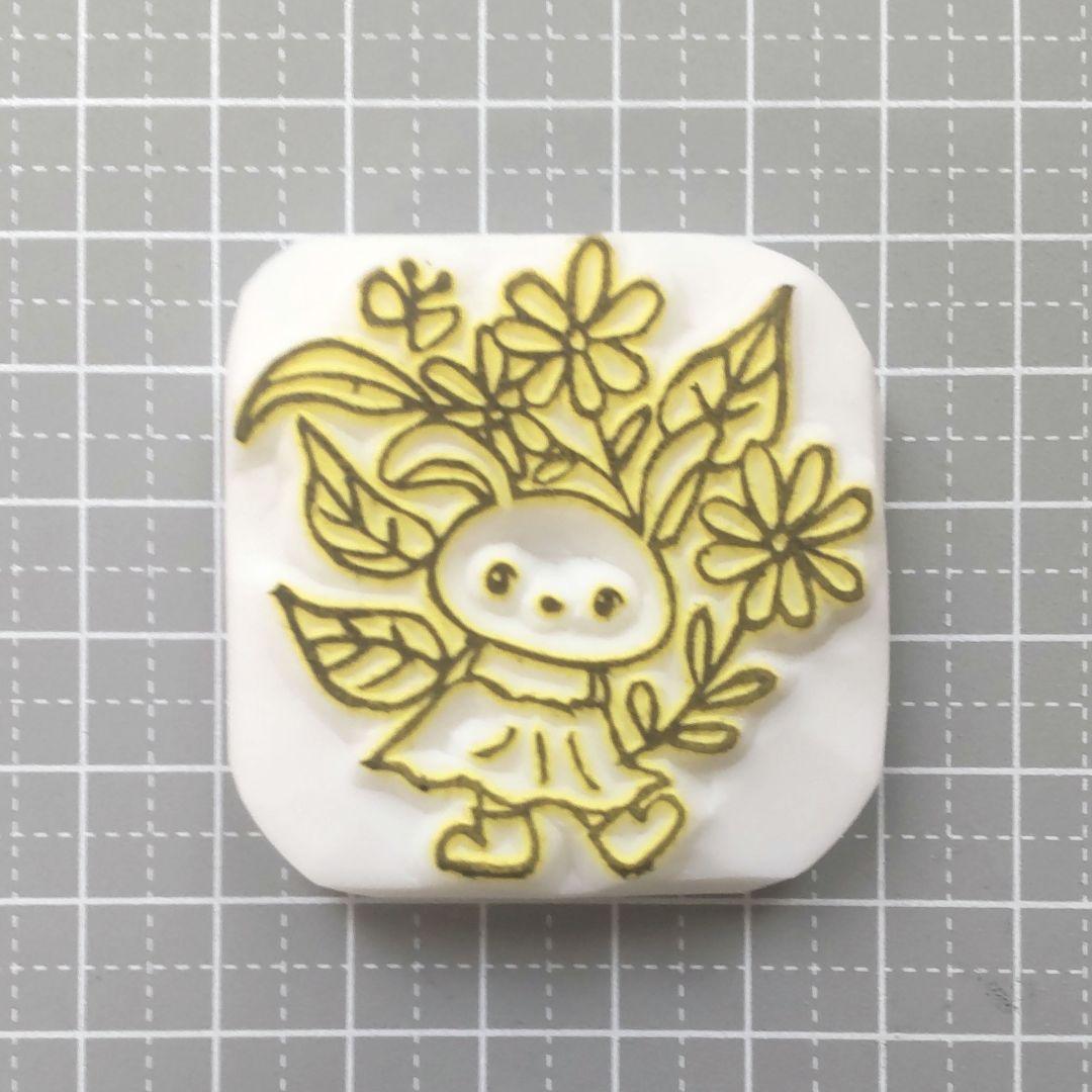 消しゴムはんこ No.244 ちびうさとお花④