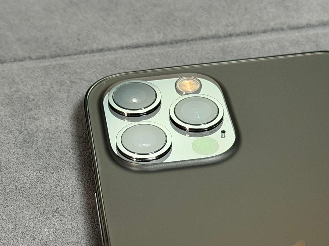 iPhone 12 Pro 512GB グラファイト