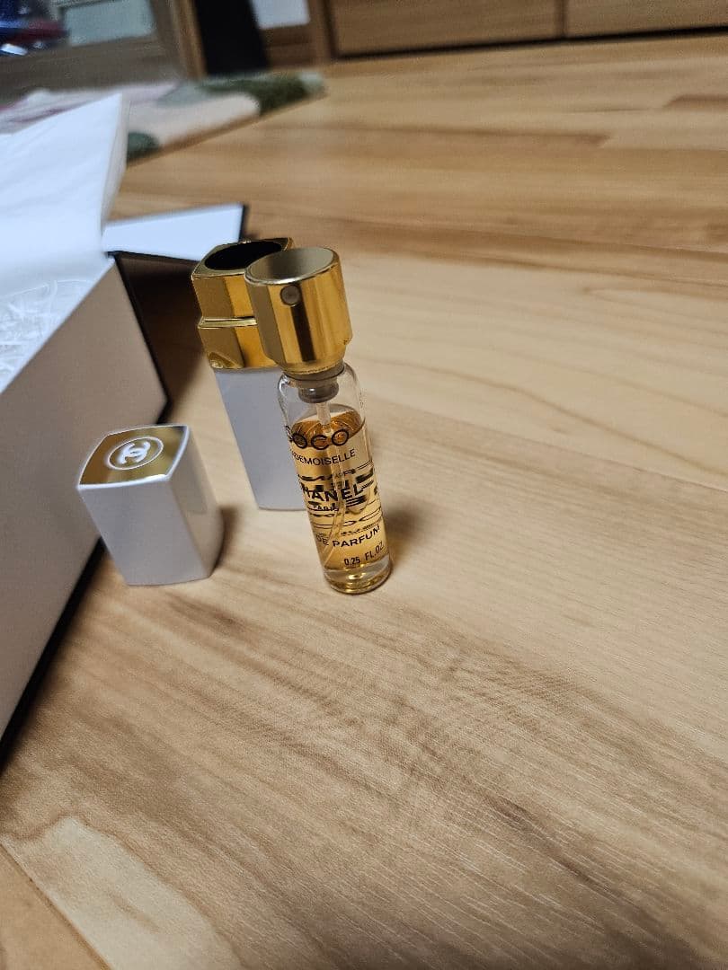 CHANEL ココマドモアゼルオードパルファムパーススプレイ 7.5ml ×３