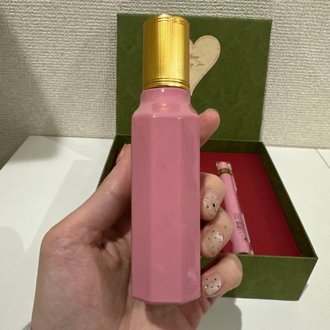 GUCCI FLORA 香水 ピンク