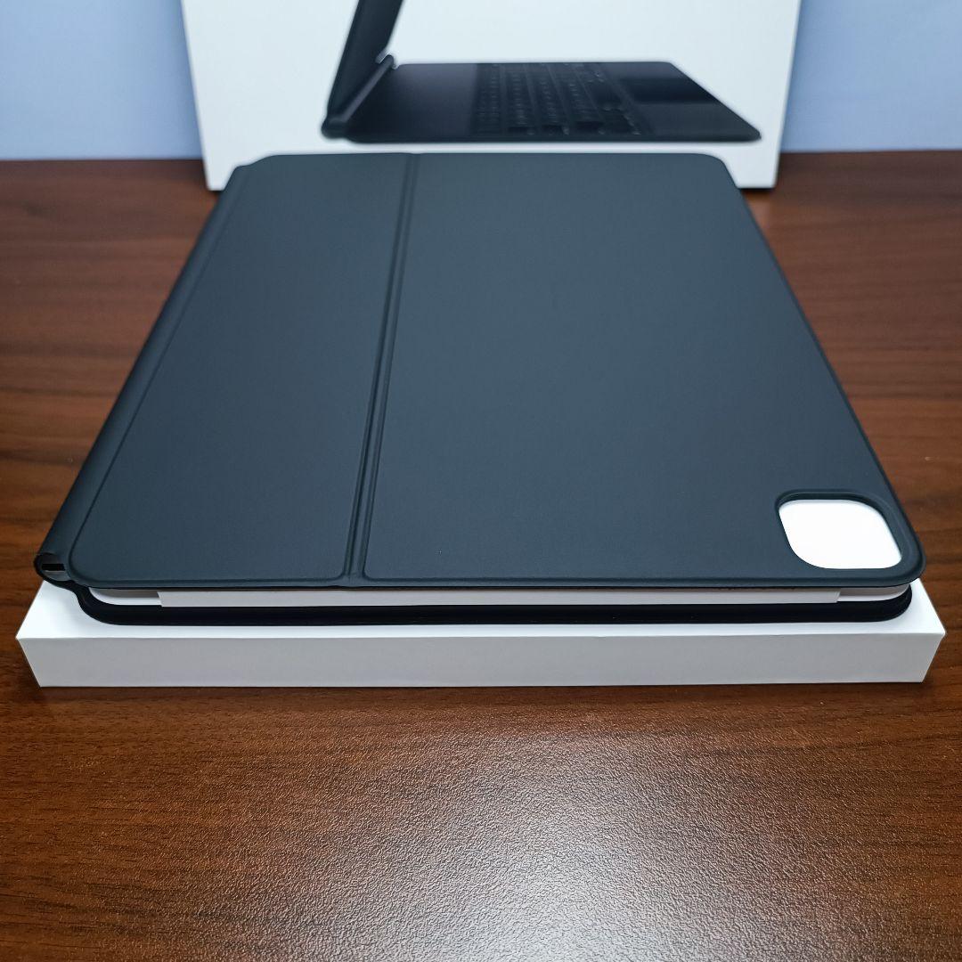 美品 iPad Magic Keyboard Pro 12.9インチ A2480