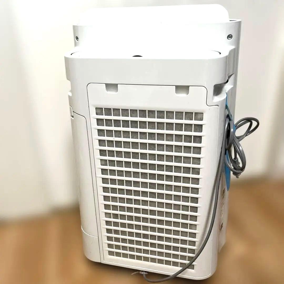 ■引越しの為■シャープ 加湿空気清浄機プラズマクラスタKC-P50 ホワイト