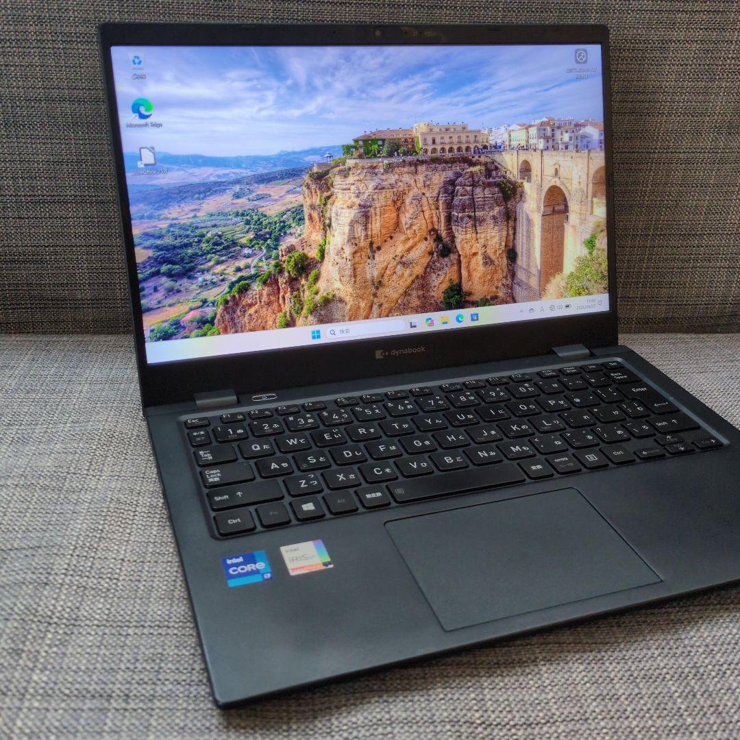 Dynabook G83/HS 第11世代i7★高性能CPU/16G/512G