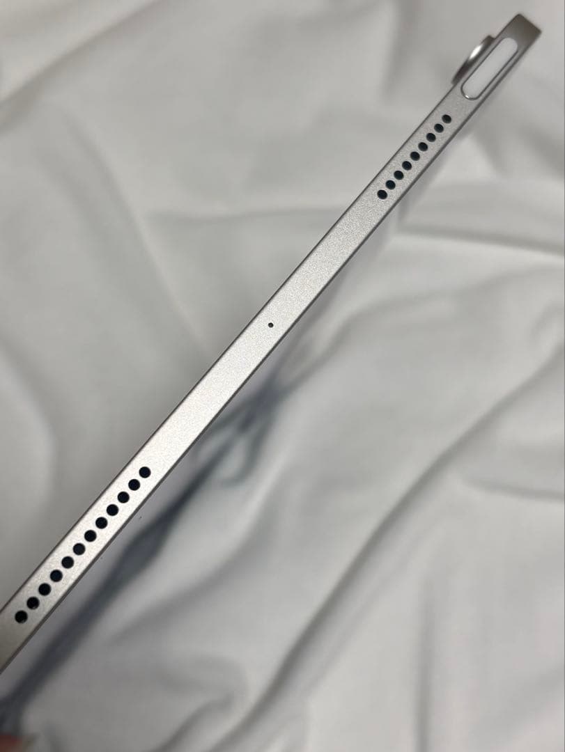 iPadAir　第5世代　64GB スターライト