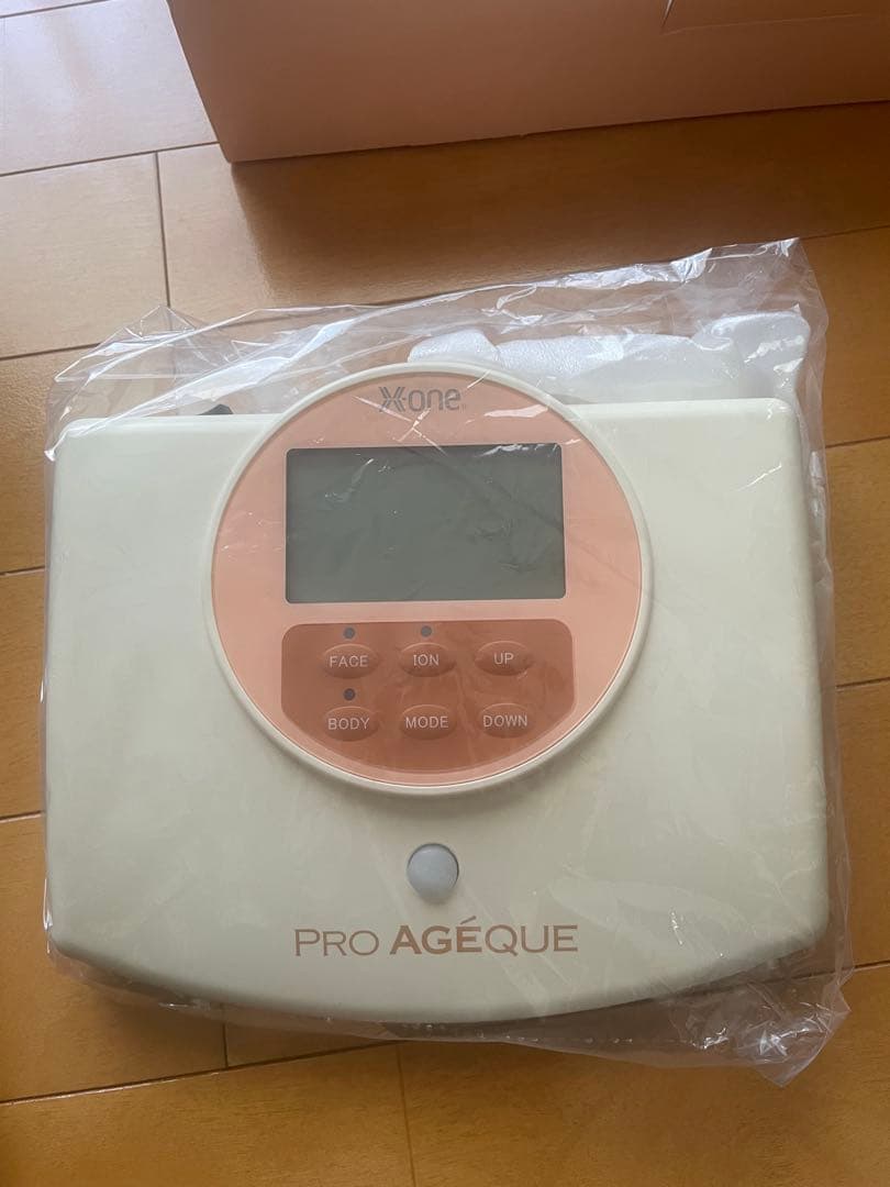 PRO AGEQUE 美顔器・美容器