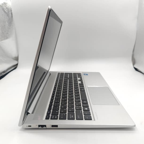 第11世代 i7 フルHD 15 HP 16GB SSD512GB オフィス