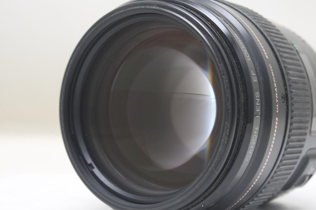キヤノン EF 100mm F2 USM