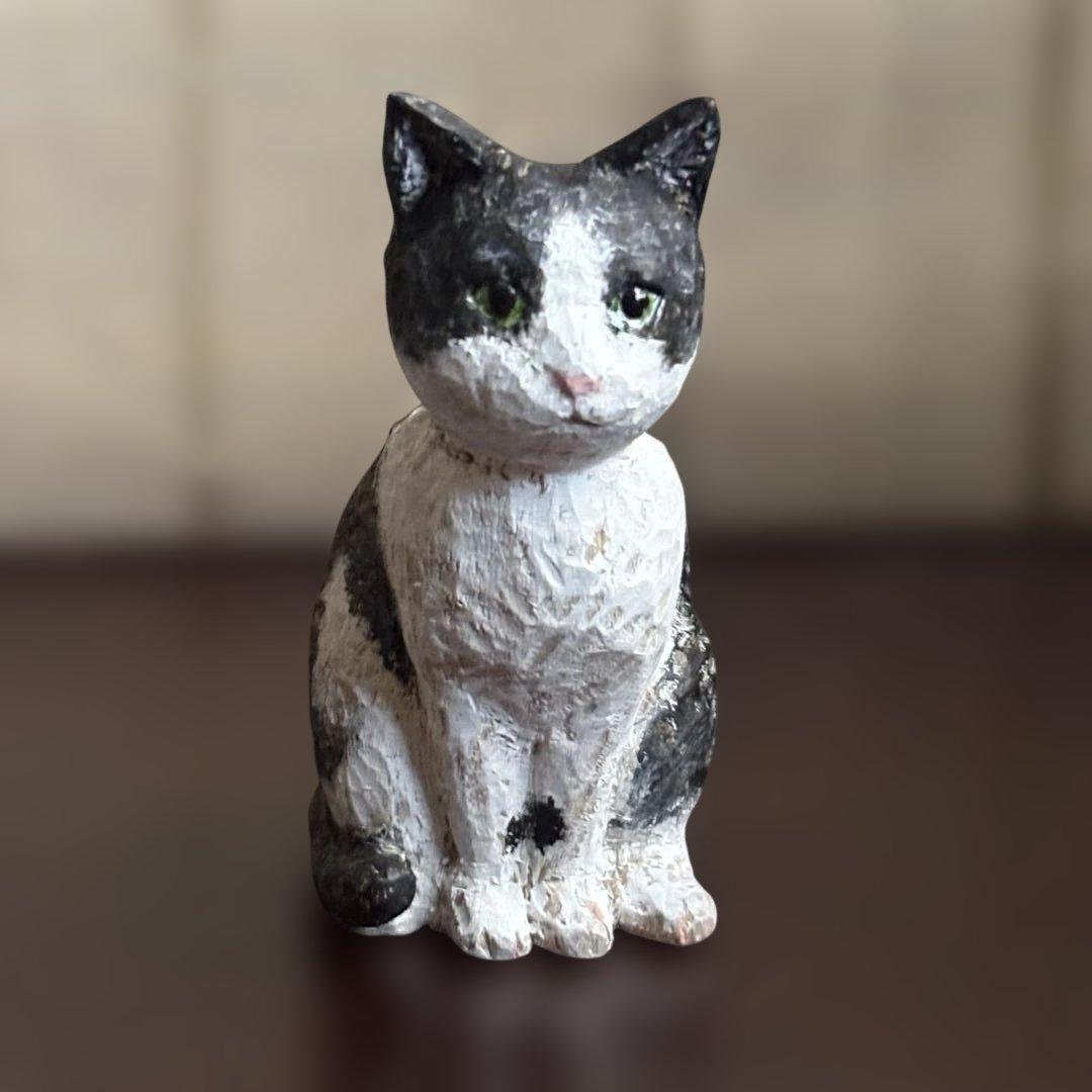 木彫　白黒猫