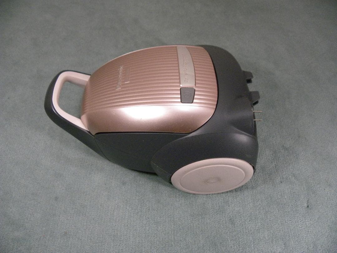 06＊Panasonic掃除機2020年製