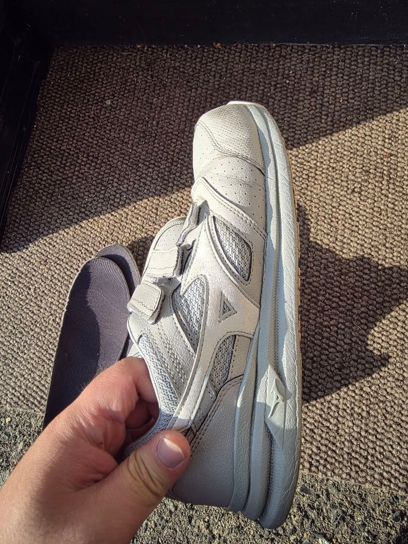 Mizuno ホワイト スニーカー ミズノ　安全靴　26.5