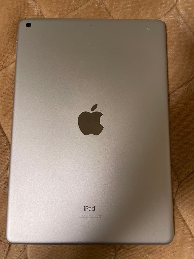 iPad (第８世代) 128ギガ　Wi-Fiモデル　本体のみ