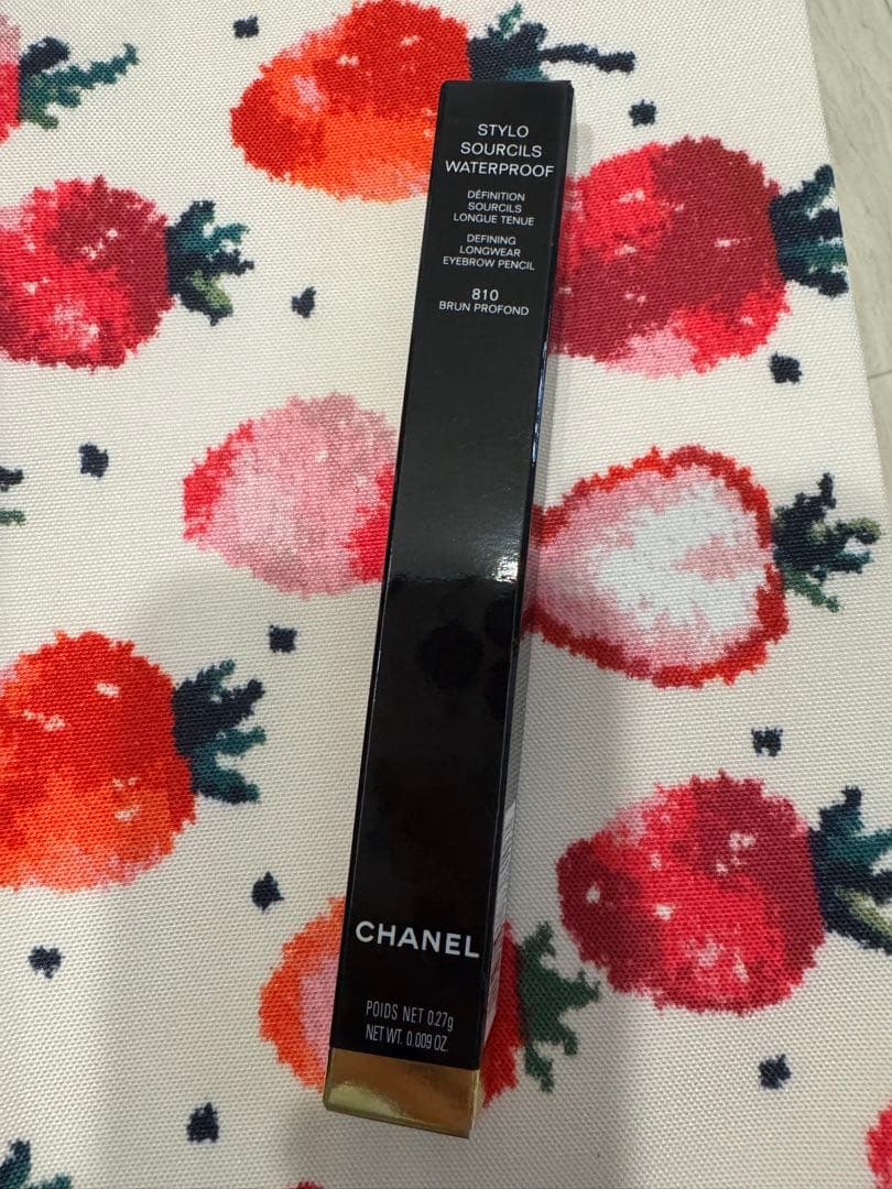 【新品未使用】CHANEL スティロスルスィルウォータープルーフ 810