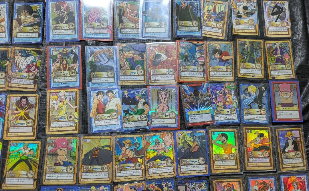 ワンピース　カード ハイパーバトル コンプ ホロ 箔押し 未来の海賊王 C01