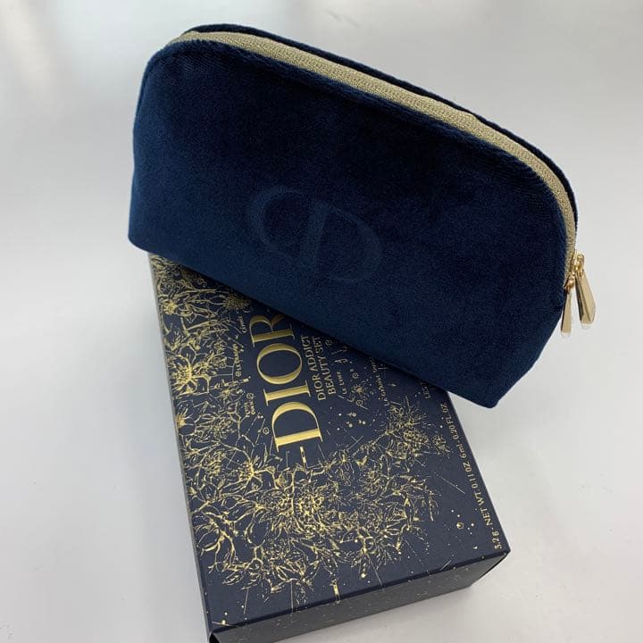 Dior⭐︎ホリデーオファーノベルティ ポーチ&ホリデーノート&シュシュ　2022