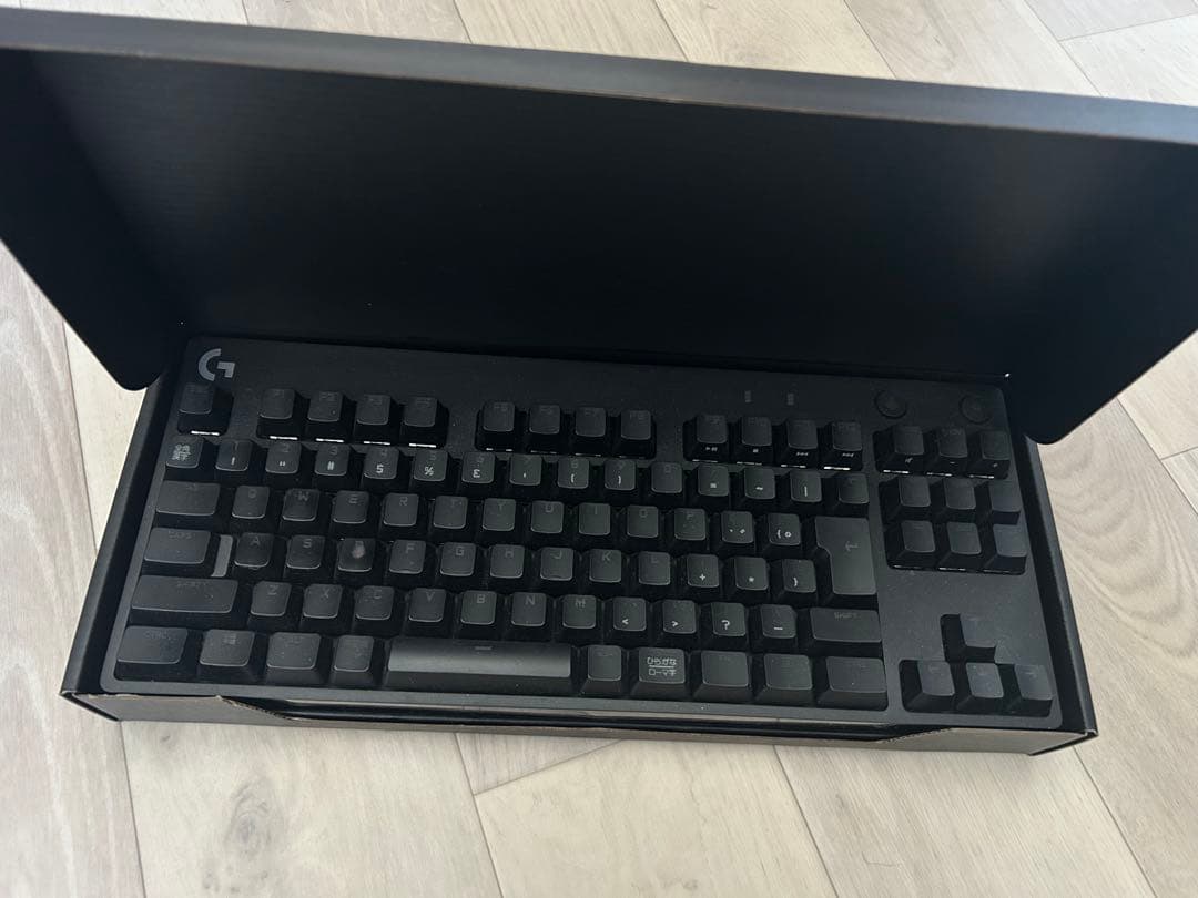 logicool PRO メカニカルキーボード