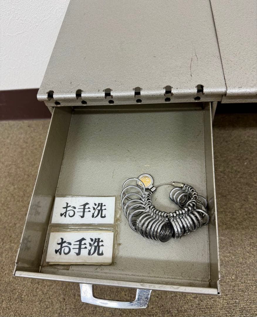 昭和レトロ インダストリアル スライド式スチールラック ブックスタンド