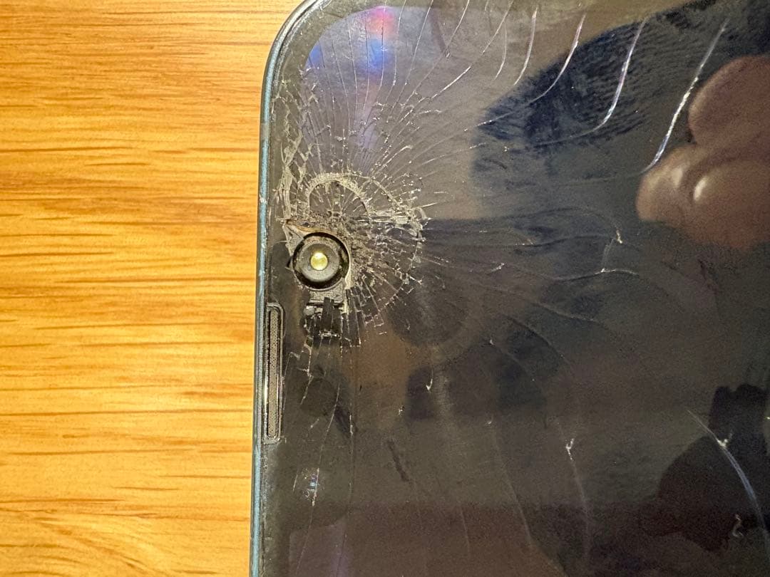 iPhone 14 128GB 動作確認済みカメラ動画使用可能　画面割れジャンク