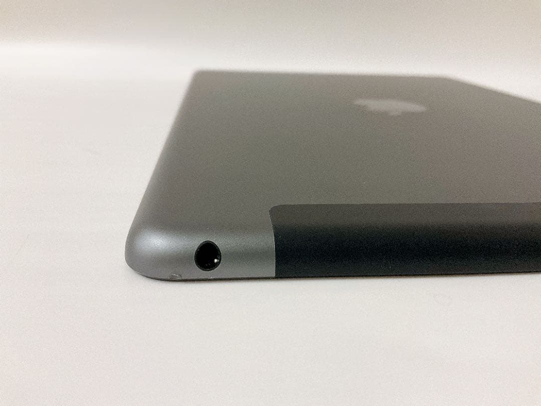 【美品・BT93％】iPad 第9世代 64GB Cellularモデル