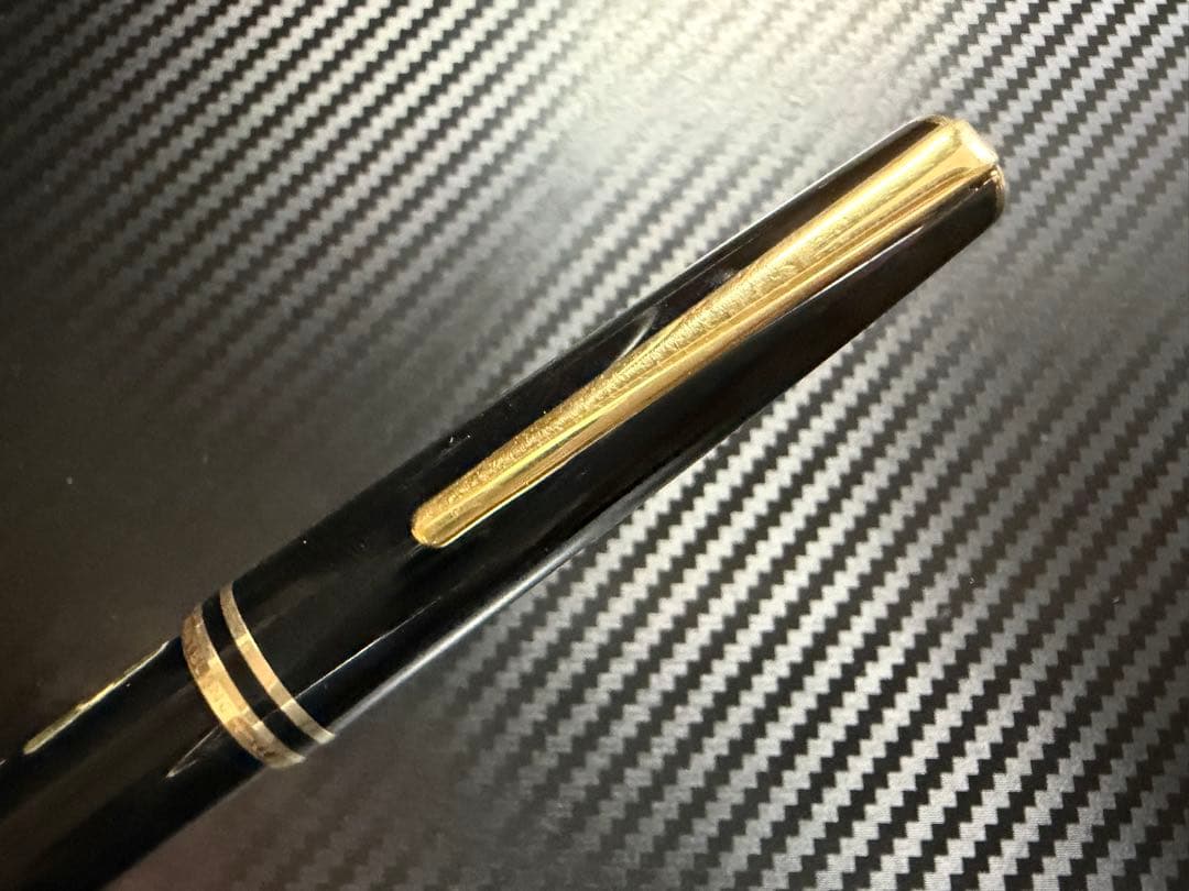 美品 モンブラン クラシック ボールペン ブラック
