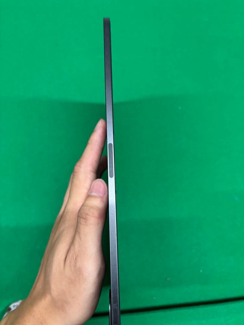 iPad Pro M4 11インチ グレー 256GB WiFiモデル