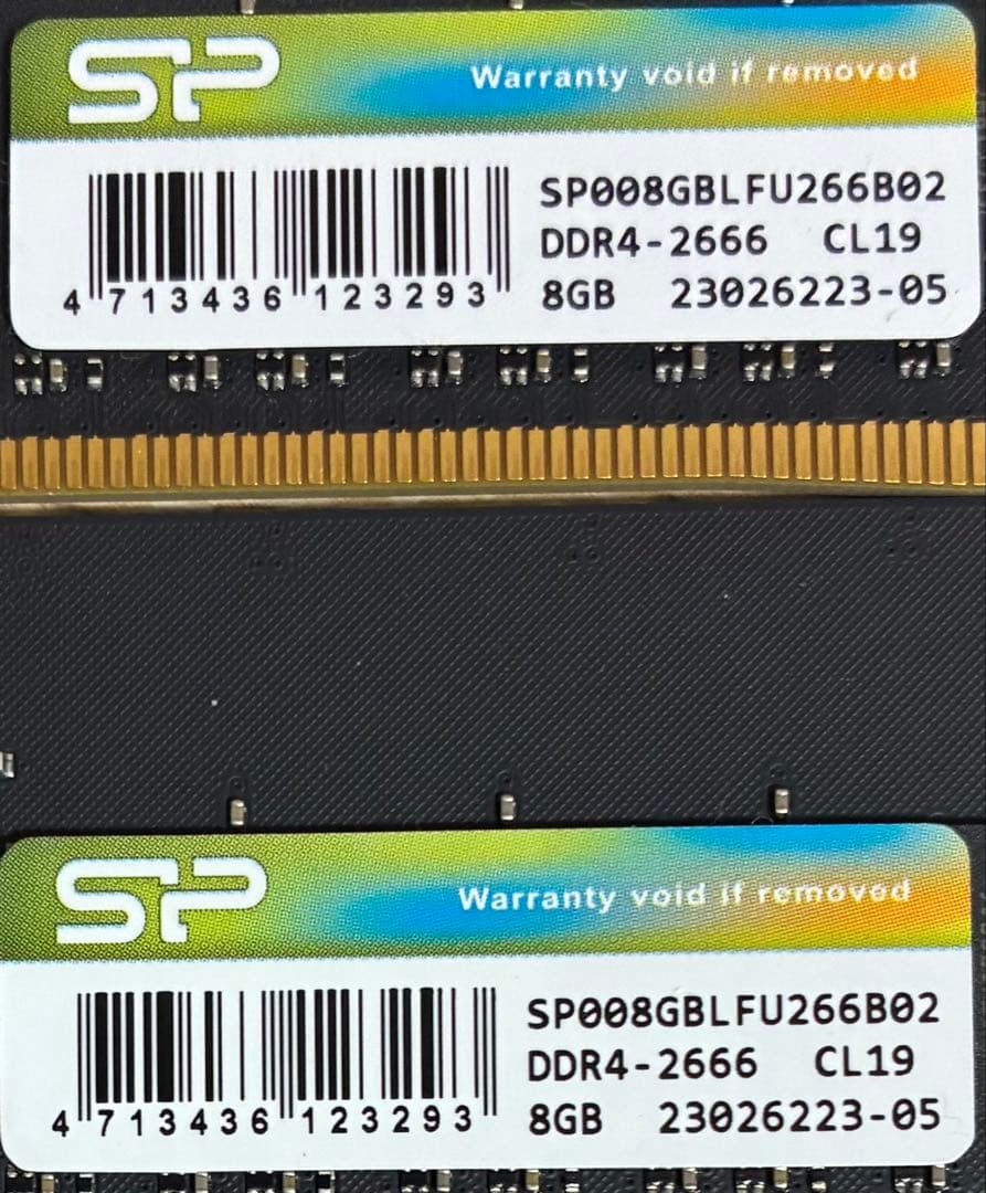 【中古】DDR4-2666 16GB(8GB×2枚) SiliconPower