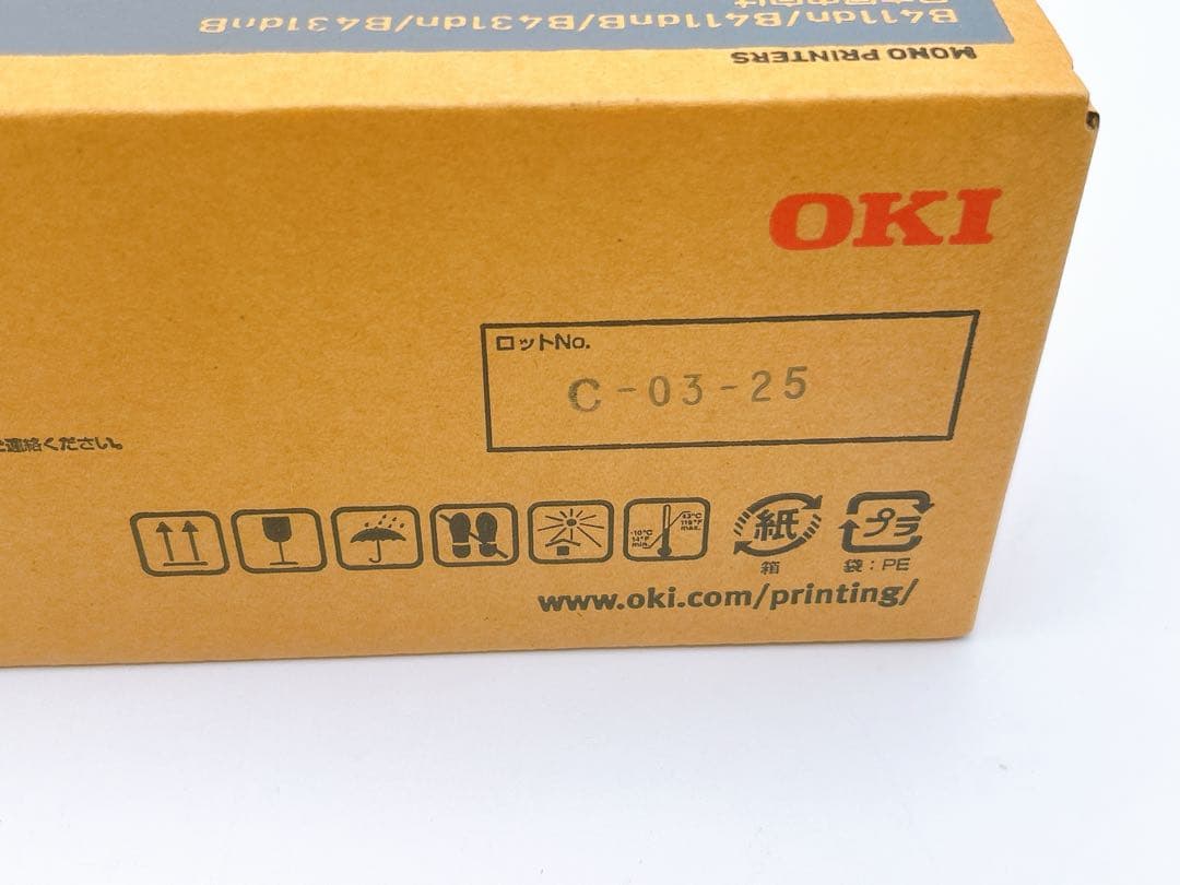 【新品未使用】OKI トナーカートリッジ　TNR-M4E1 沖