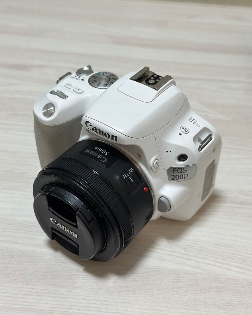 【希少・海外版】Canon 200D (Kiss X9) ホワイト レンズセット