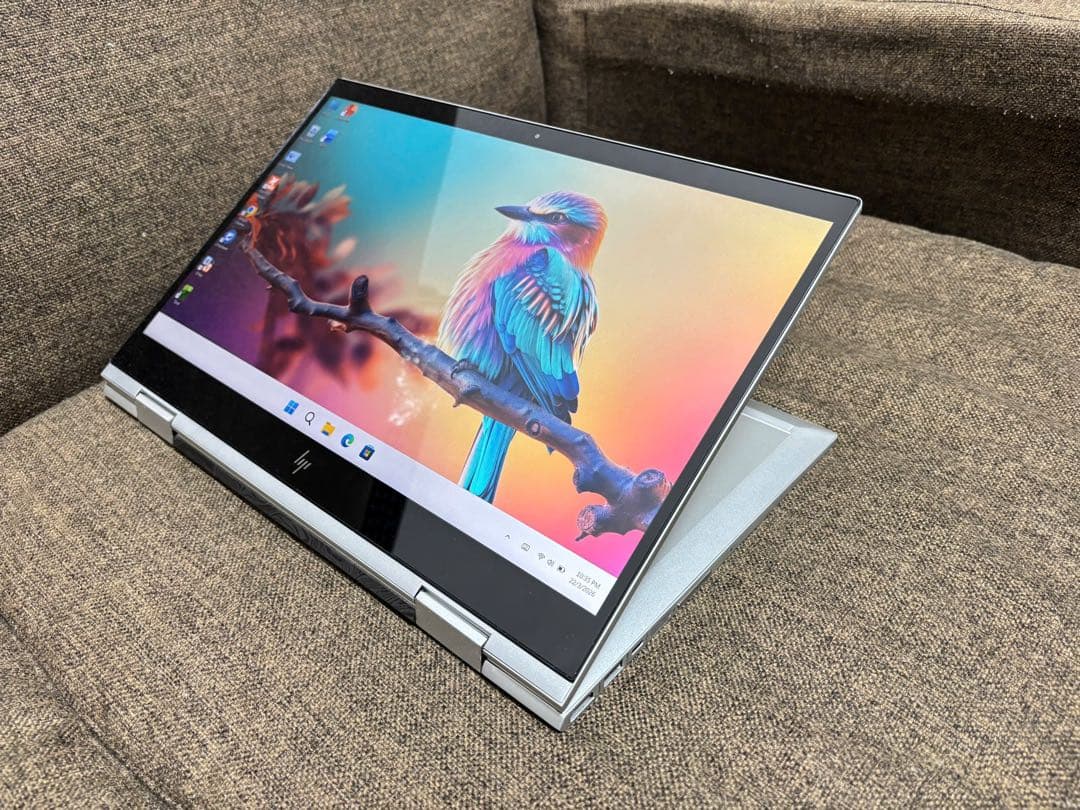 美品　HP 2-in-1 ノートUS キー15.6 インチ　バッテリー100%