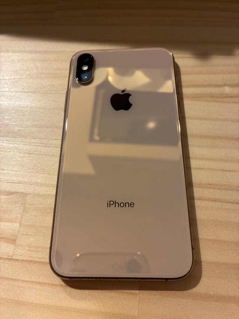 iPhone XS 本体　ゴールド　64GB