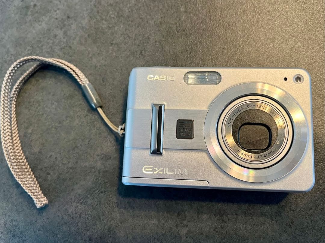 【美品 動作確認済】CASIO EXILIM EX-Z57 シルバー