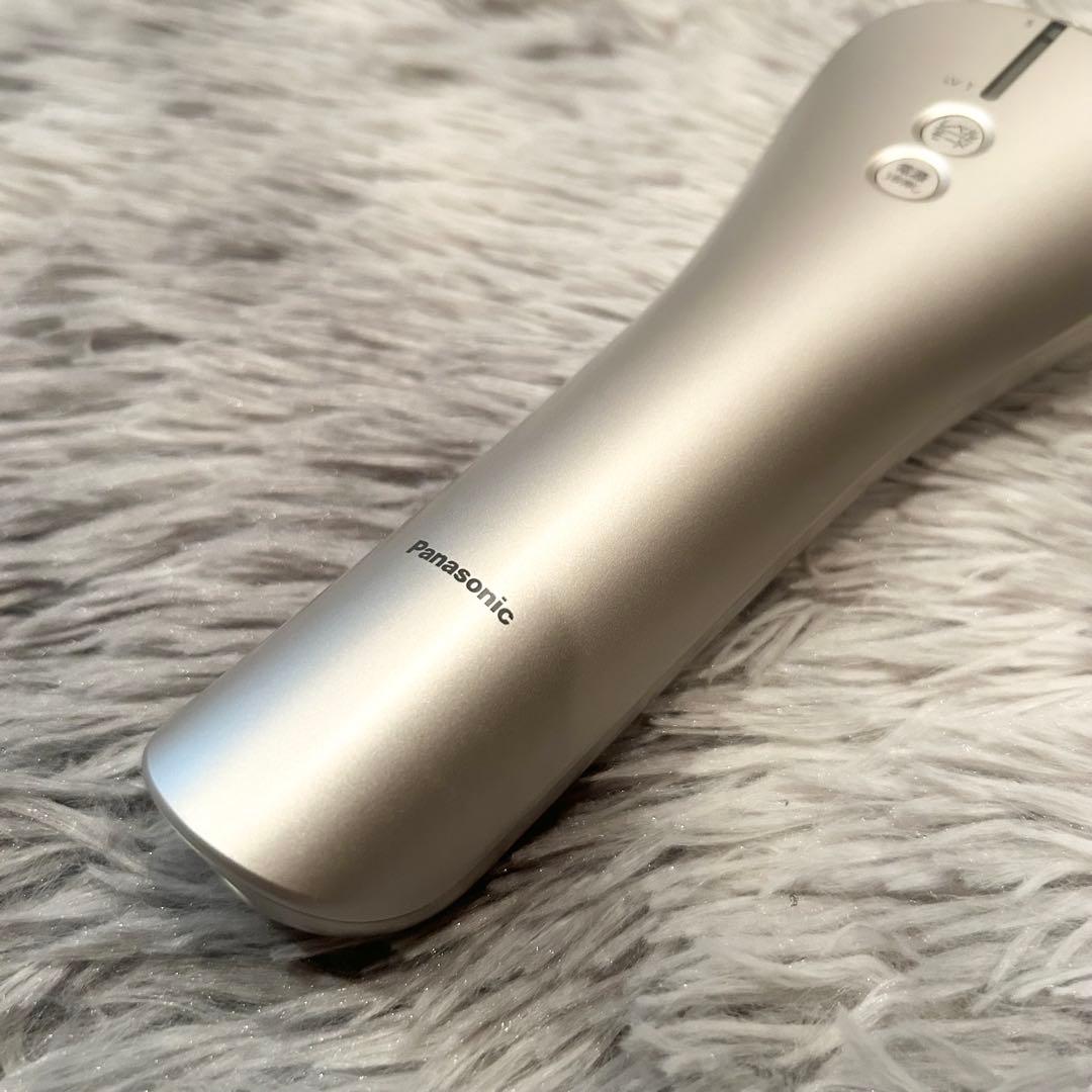 Panasonic 脱毛器 ES-CWP97 光美容器　光エステ　パナソニック