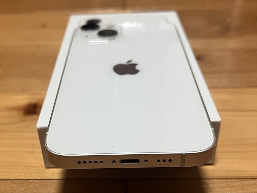 ⭐︎ Apple iPhone 13 ホワイト 256GB