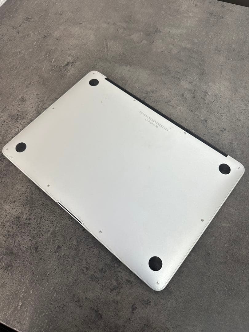 MacBook Air 11-inch（2011）A1370