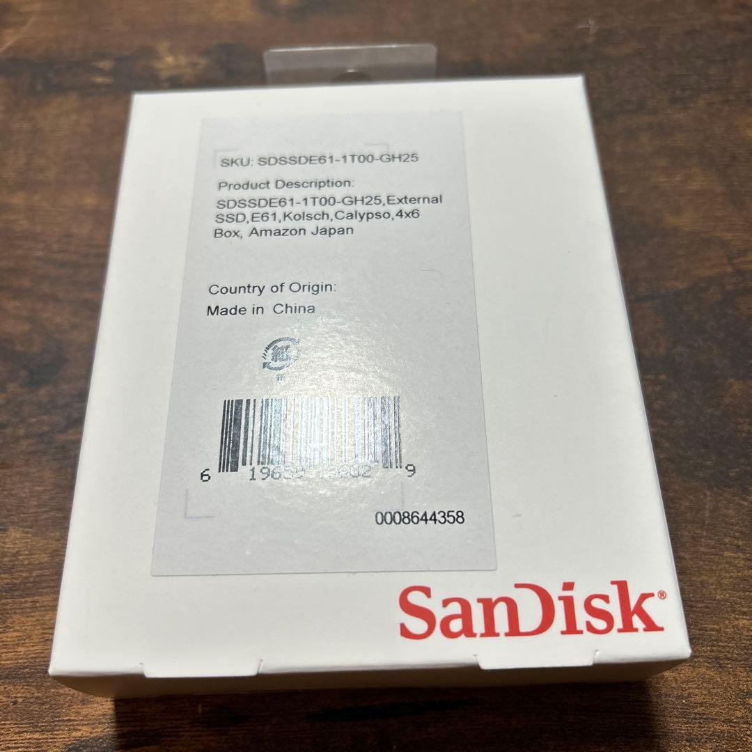 【新品未開封】SanDisk SSD 外付け 1TB