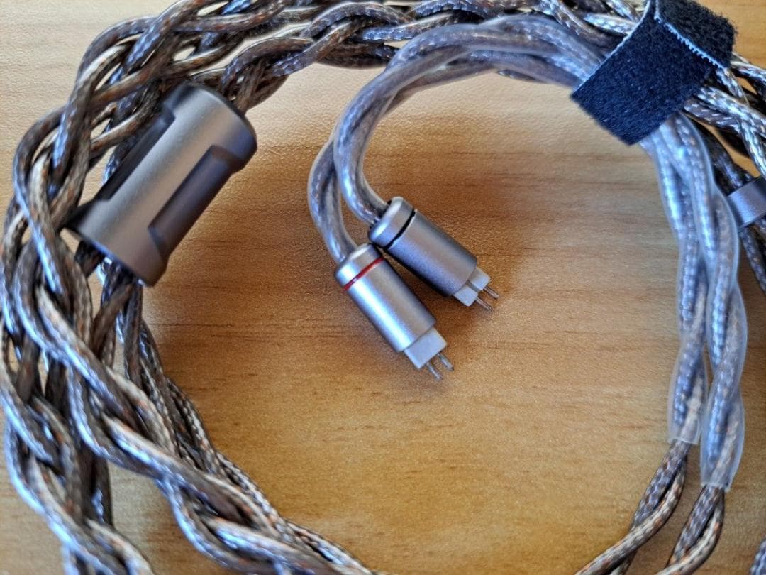 NICEHCK　AceMeteor　4.4mm　2pin