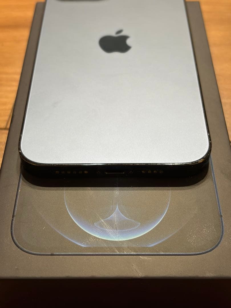 Apple iPhone 12 Pro 256GB 本体