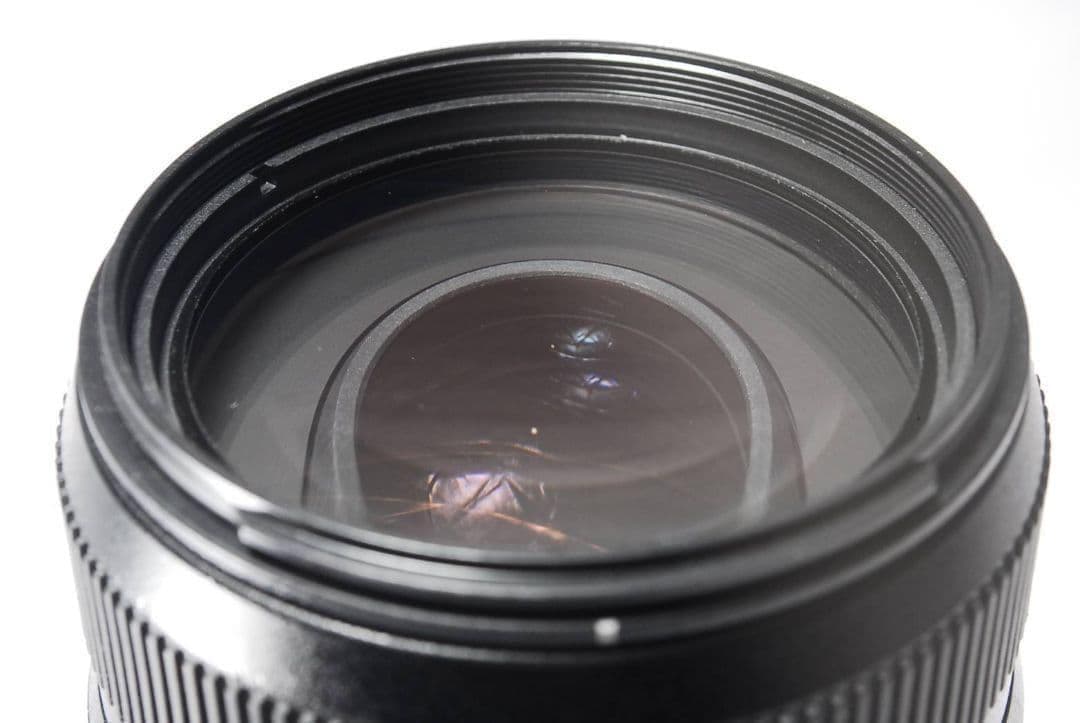 【決算セール】超望遠ズーム TAMRON 70-300mm マクロ機能 迫力撮影